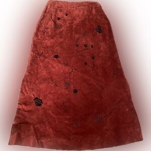 Suede Beaded Floral Embroidered MIDI Skirt - Burgundy 4